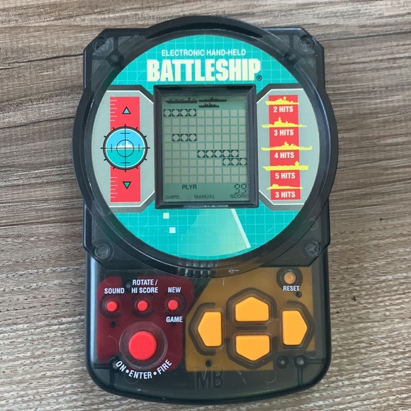 Electronic Battleship Handheld Milton Bradley Battle Ship vintage video Game 90s - Picture 4 of 5